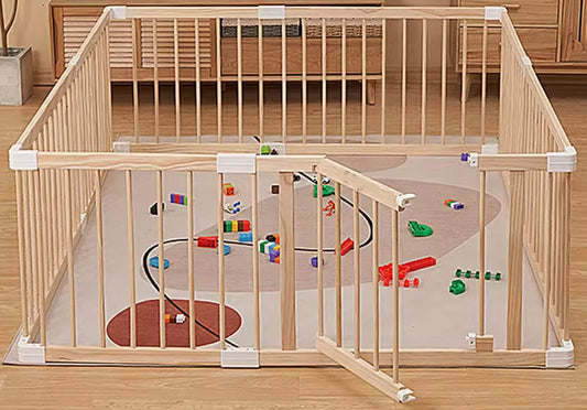 Grondbox Baby met Deurtje – Massief en Ongelakt Hout & Instelbaar in Twee Formaten: 170x170 of 160x180 cm