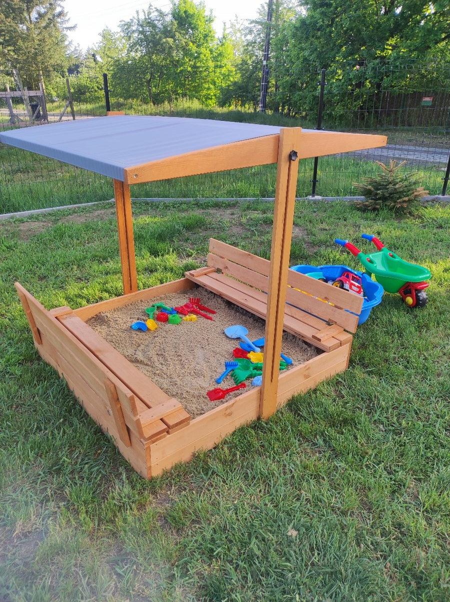 Afsluitbare Zandbak met verstelbaar dak - compact