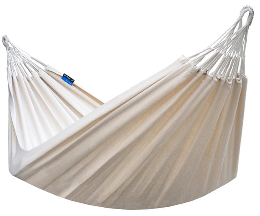 "Luxe 2-persoons hangmat Medelin in creme, voor ultieme ontspanning."