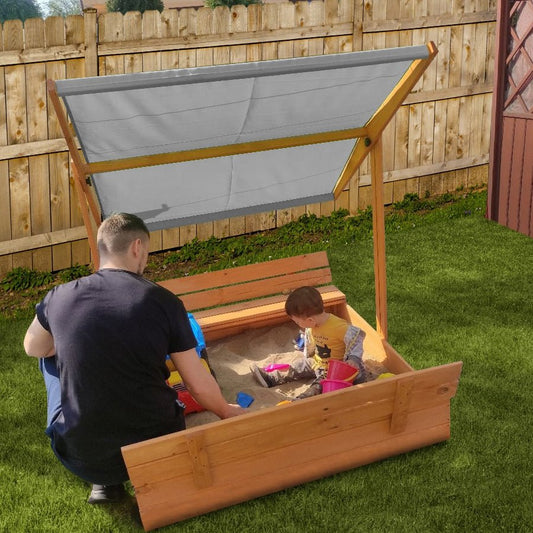"Houten zandbak 120x120 met bank en grijs dak, 2 opties, inclusief toebehoren voor eindeloos speelplezier."