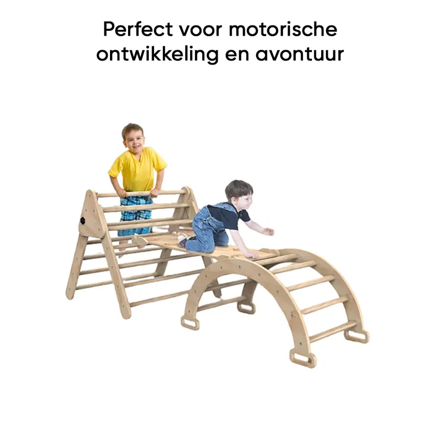 Houten klimrek met Pikler driehoek, perfect voor motorische ontwikkeling en avontuur