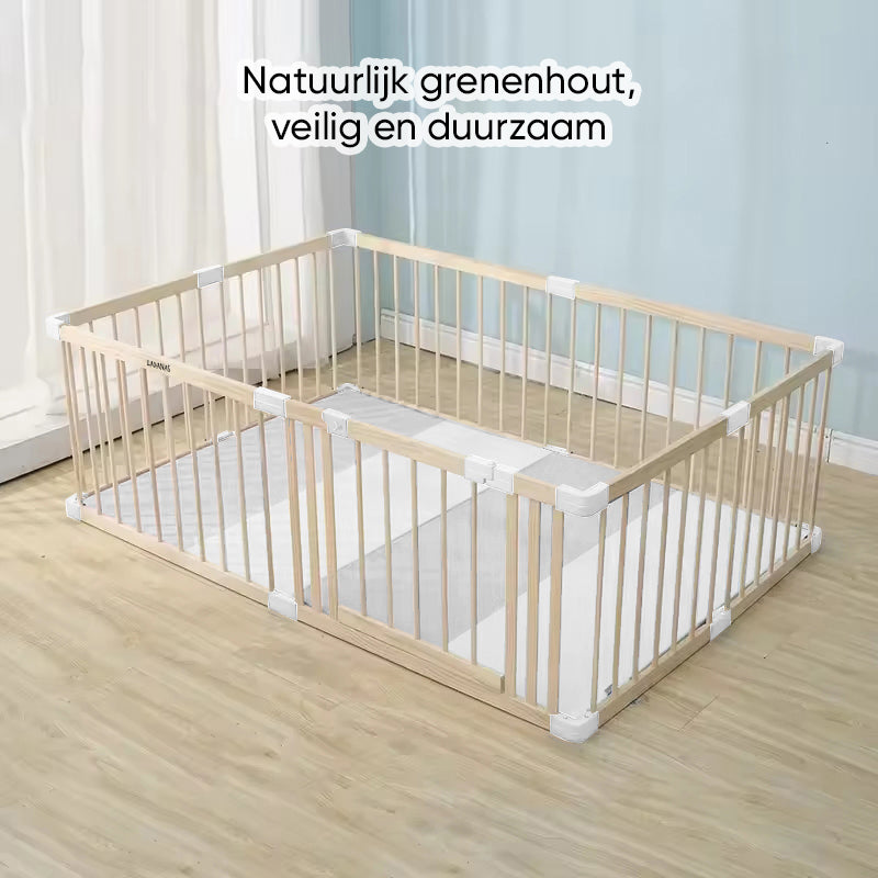 Grondbox baby, speelbox, kinderbox van natuurlijk grenenhout.