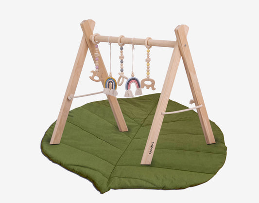 Babygym + Speelmat incl. 5 STIMULERENDE speeltjes – Babygym hout – Stevige & Veilige constructie – vanaf 0+ maand